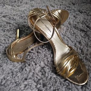 Chinese Laundry Gold Heels - wedding oitfit staple